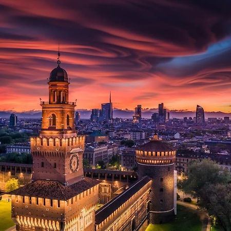 Duomo-San Babila-Tribunale Wifi-Netflix Mailand Exterior foto